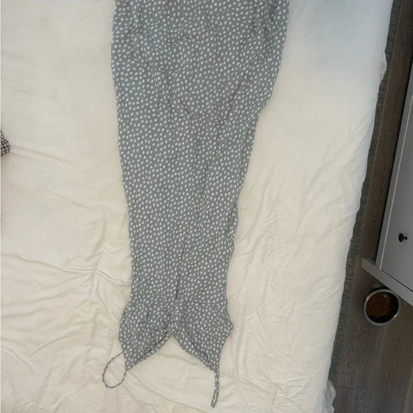 Abercrombie Twist Front Midi Dress - Picture 4 of 8